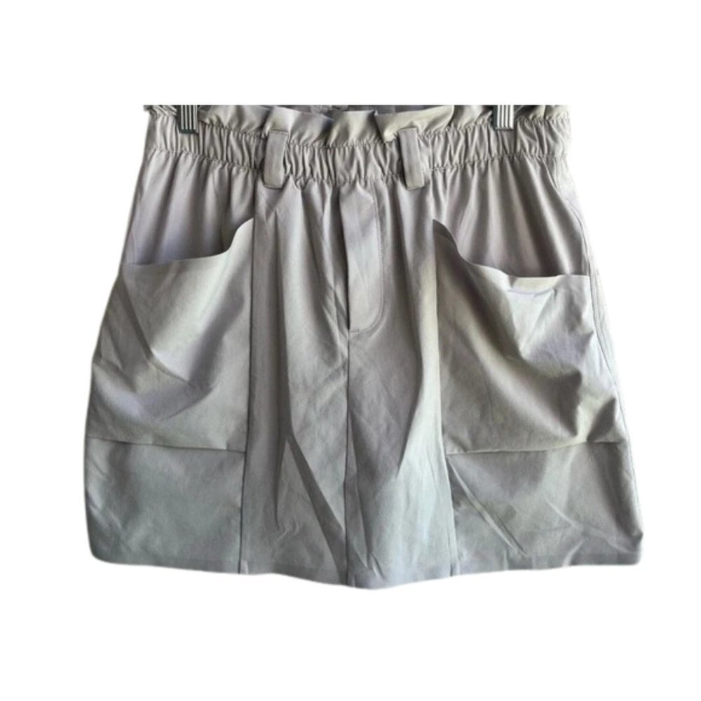 ATHLETA Khaki Belt Loop Skirt with Pockets and Built-in Shorts Women’s 6